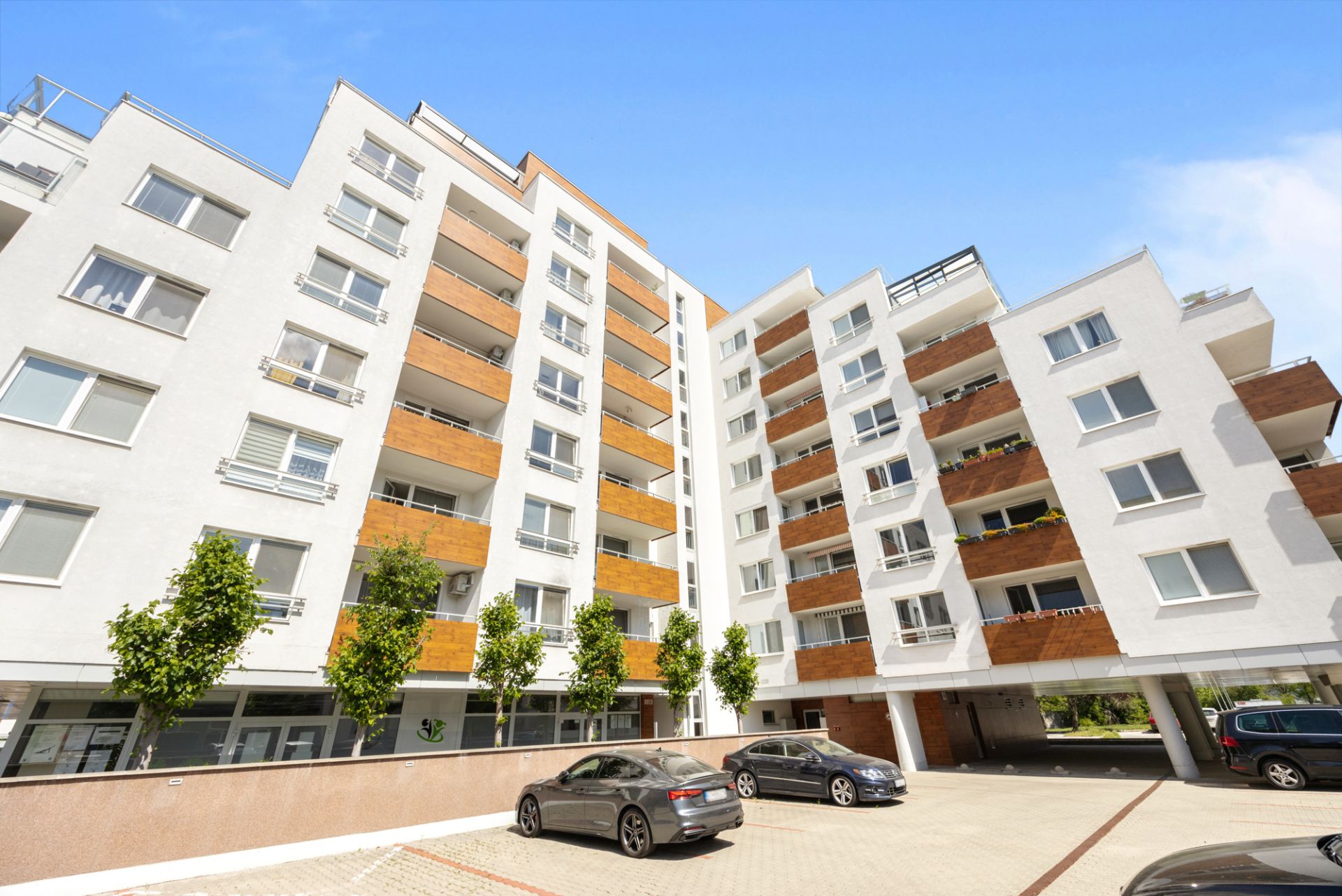 2-IZBOVÝ BYT NOBELOVA ULICA